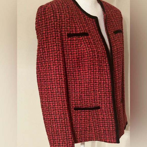 Alfred Dunner Petite Red and Black Tweed Open-Front Blazer - Picture 3 of 8